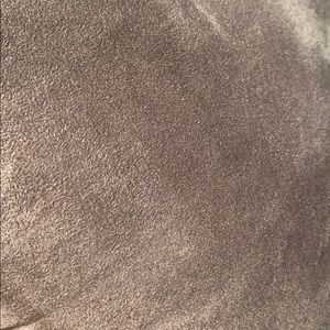 Meet your Posher, Digna